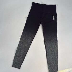 Gymshark women’s leggings like new size small
